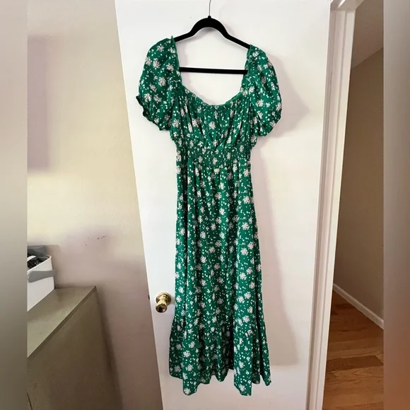 Petal & Pup | Dresses | Petal And Pup Green Floral Maxi Dress | Poshmark